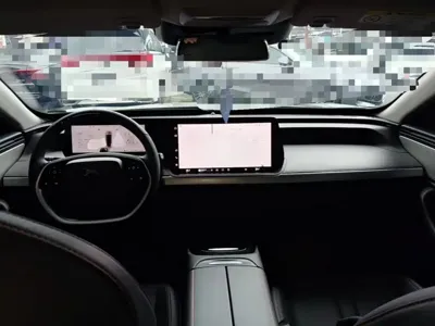 Xpeng P7