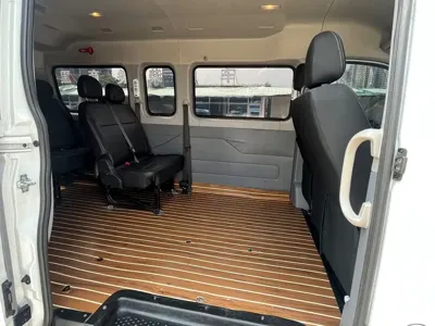 Maxus V80