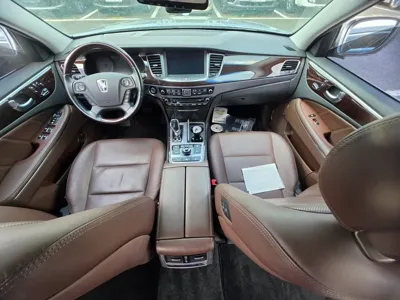 Hyundai Equus