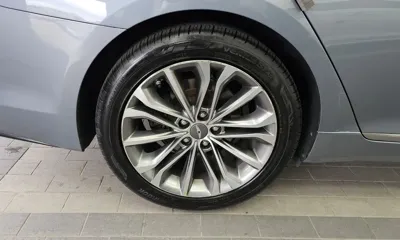 Hyundai Genesis