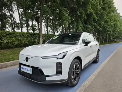 Volvo 沃尔沃XC70插电式混动
