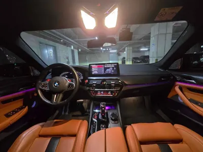 BMW M5