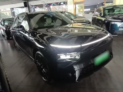 Xpeng G9