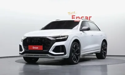 Audi RSQ8