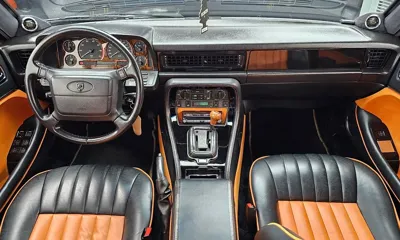 Jaguar XJ-6