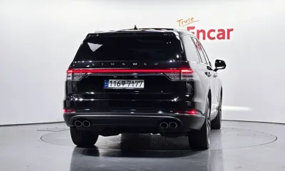 Lincoln Aviator