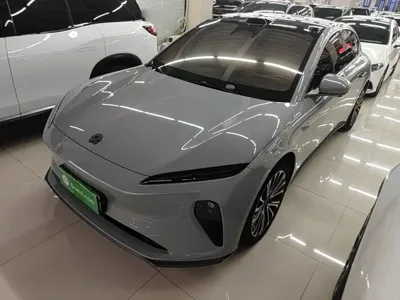 Nio ET5