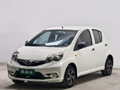 BYD F0
