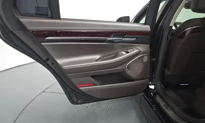 Genesis EQ900