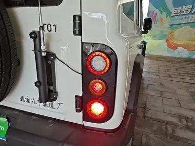 212 212 T01