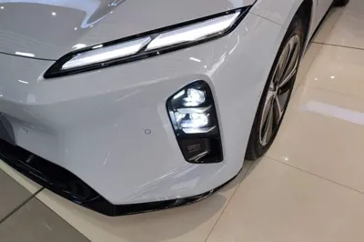 Nio ET5T