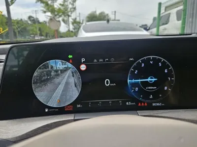 Kia K8