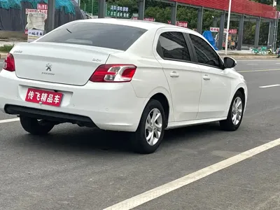 Peugeot 301