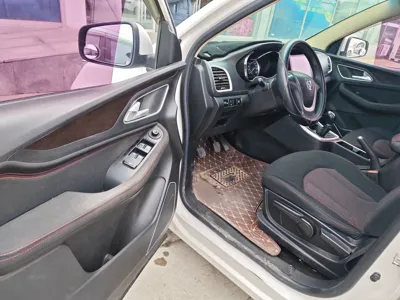 Baojun 560