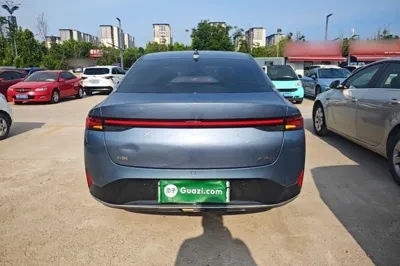 Xpeng P5