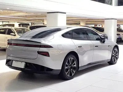 Xpeng P7