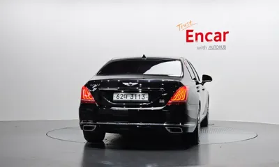 Genesis EQ900