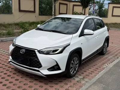 Toyota Yaris L
