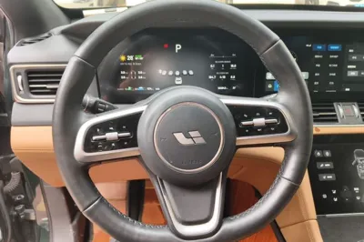 Li Auto ONE