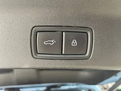 Li Auto Li L8