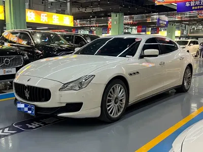 Maserati Quattroporte