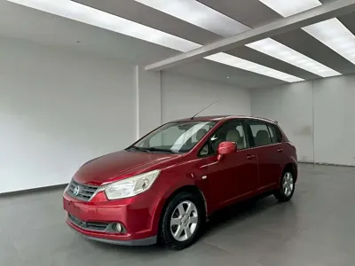Venucia R50