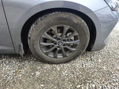BYD Qin L