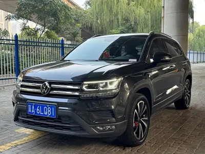 Volkswagen Tharu