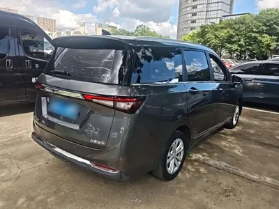 Wuling Jiachen