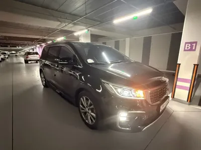 Kia Canival