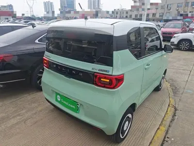 Wuling MINIEV