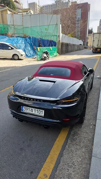Porsche 718