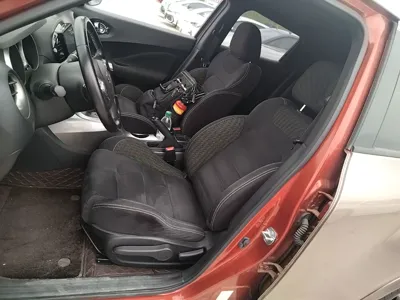 Infiniti ESQ