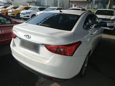 Chery Arrizo 5