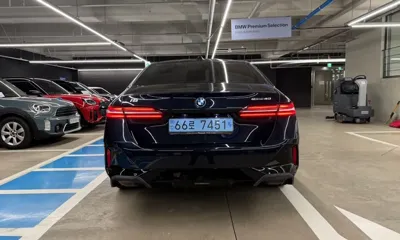 BMW i5