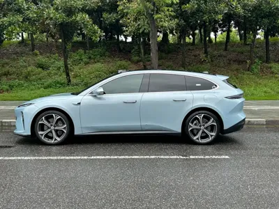 Nio ET5T