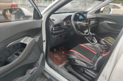 Baojun RS-3