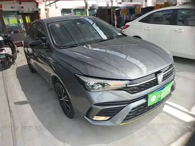 Roewe i5