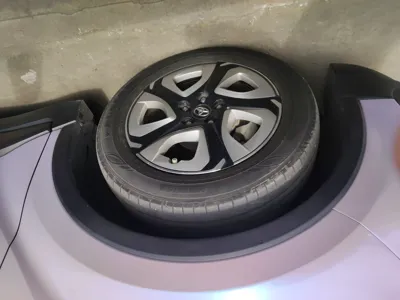 Toyota C-HR EV