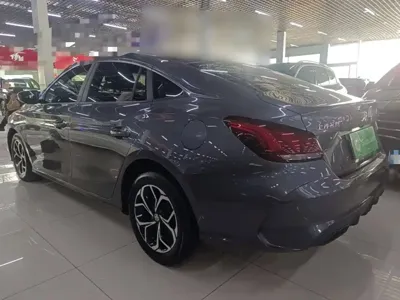 MG MG5