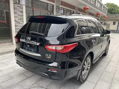 Infiniti JX