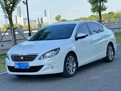 Peugeot 408
