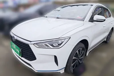 BYD e2
