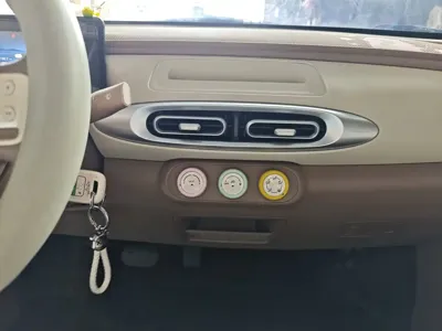 Wuling MINIEV