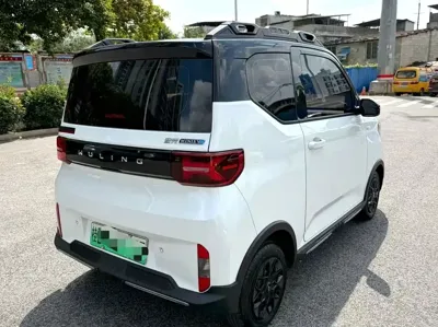 Wuling MINIEV