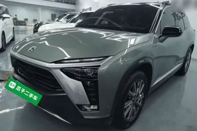 Nio ES8