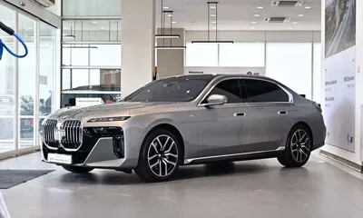 BMW 7-Series