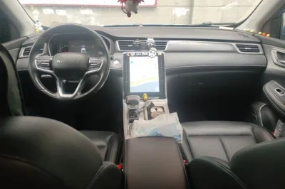Roewe RX5