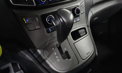 Hyundai Starex