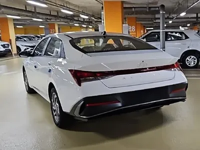Hyundai Avante